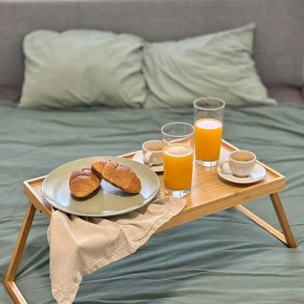 Square Garden apartment, hotel v destinaci Novi Sad