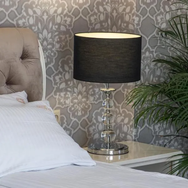 Moris Boutique Beach Hotel، فندق في غدانسك