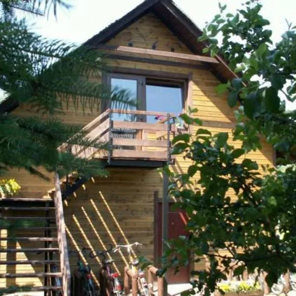Leśny Domek, hotel in Męcikał