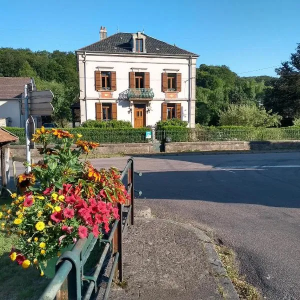 Au Fil du Temps, hotel in Fougerolles