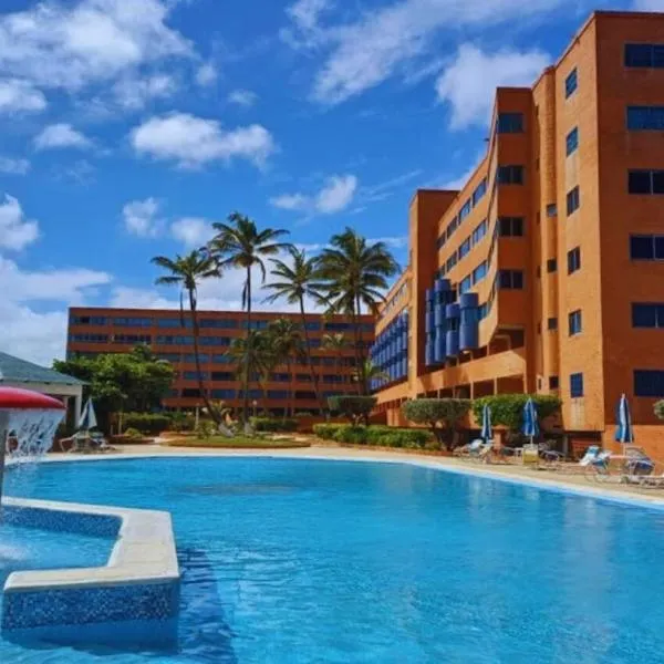 Beach apartment in La Mar Suites, Tucacas Venezuela, hotel v destinaci Tucacas