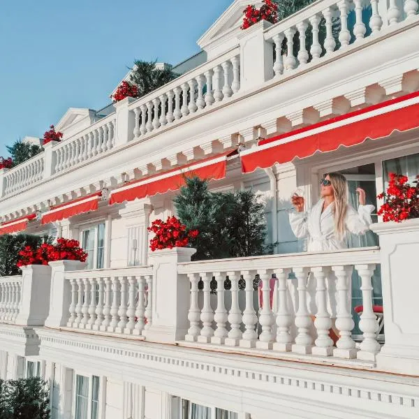 Flower Hotels & Resorts, viešbutis mieste Golem