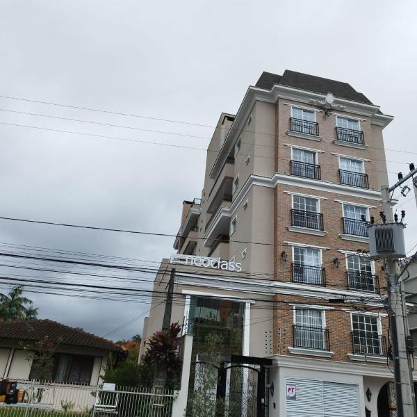 Stúdio Lindo em Ótima Localização