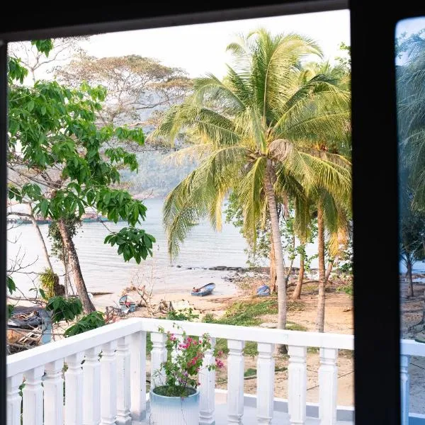 Lovesick Hostel & Bar Mpai Bay, hotel a Koh Rong Sanloem