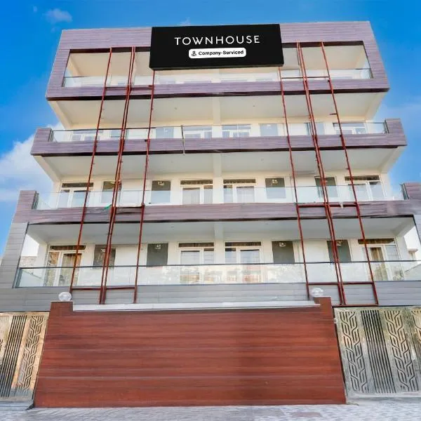 Super Townhouse Sector 1 Manesar, hotel v destinaci Gurgáon