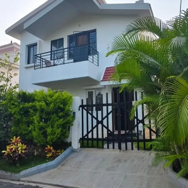 White House, hotel v destinaci Hosur