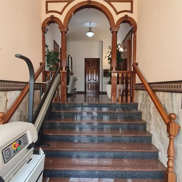 El apartamento de arriba, hotel a Cedeira