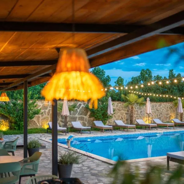 Vineyard Hotel & Winery, hotel v destinaci Napareuli