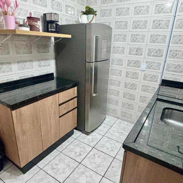 Casa em Curitiba perto da Pedreira e Opera de Arame, com Ar Condicionado 3Quartos - Foto 3