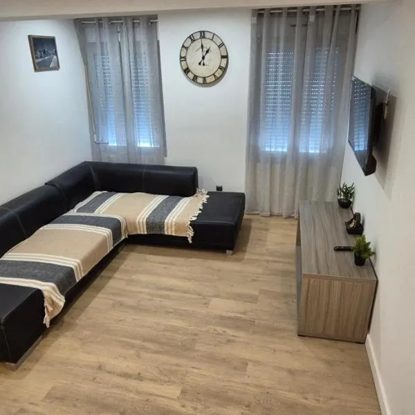 Maison à AY Epernay, 3 Bed Rooms House, 3 chambre, hotel v destinaci Ay