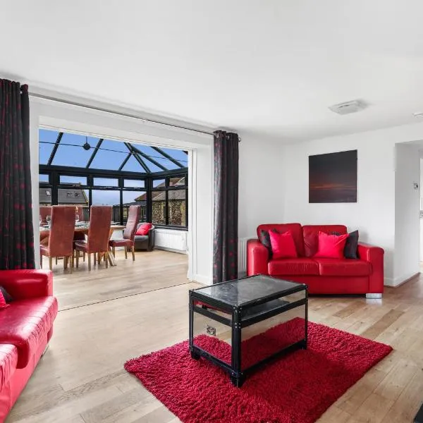 St Aidans Cottage - North East Escapes, hotel in Bamburgh