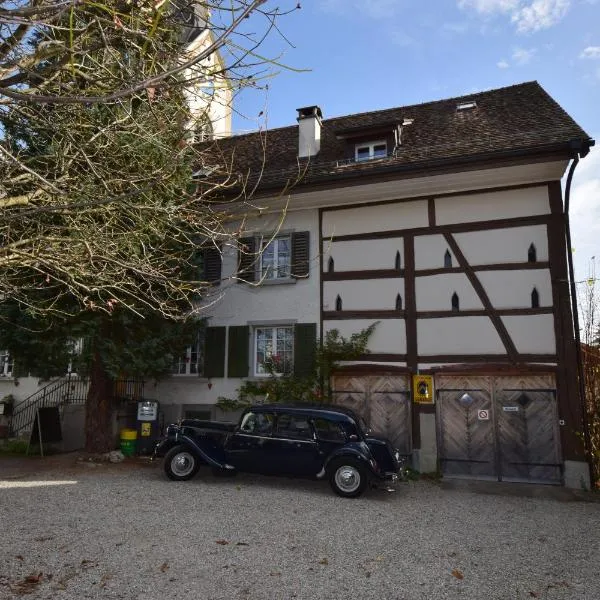 Bed & Breakfast Im Chellhof, hotel v destinaci Benken