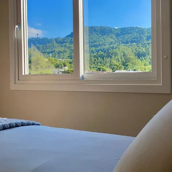 Apartamentos Premium na Cidade do Cristo Protetor, hotel a Encantado