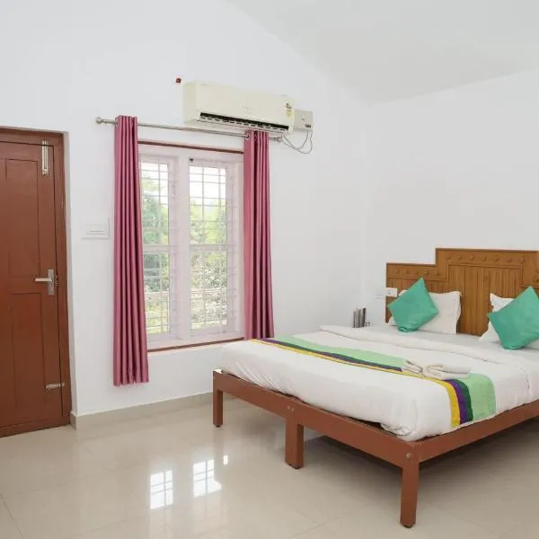 Hotel Yajna Comforts, hotel v destinaci Madikeri