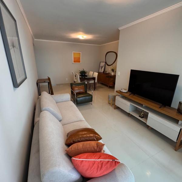 2 dorm Otima Localizacao