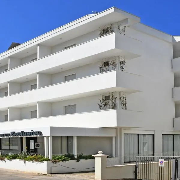 Hotel Exclusive in pieno centro - Nuova gestione 2025, hotel in Riccione