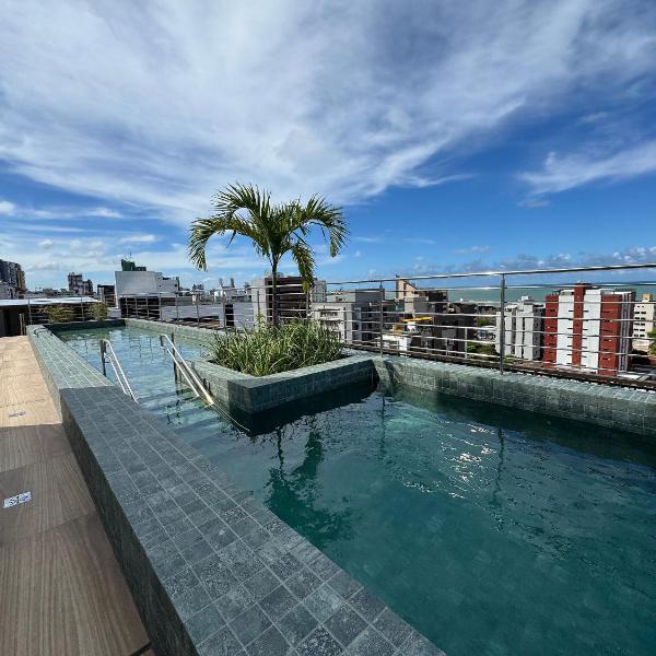 Apto com quarto e sala super varanda e vista AH705