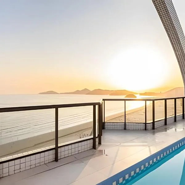 Flat with pool sea view of Praia de Santos, ξενοδοχείο σε Santos