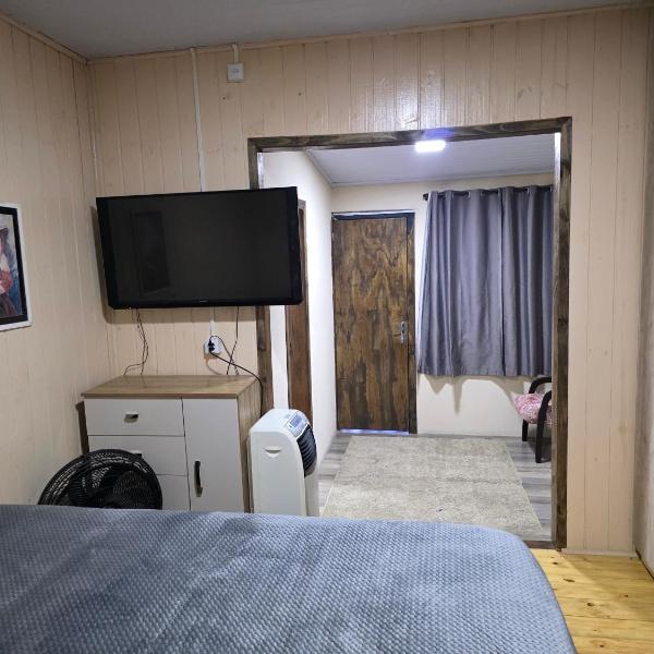 Quarto privativo oasis pousada - Foto 4