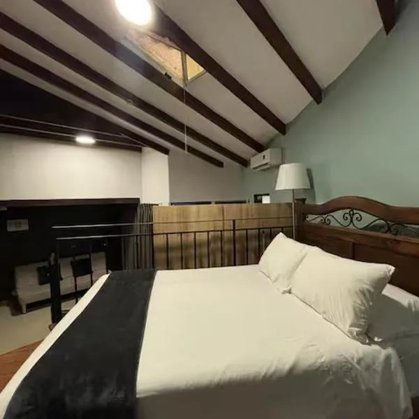 Serendipia Studio Loft in San Isidro 205, hotel v destinaci Lima