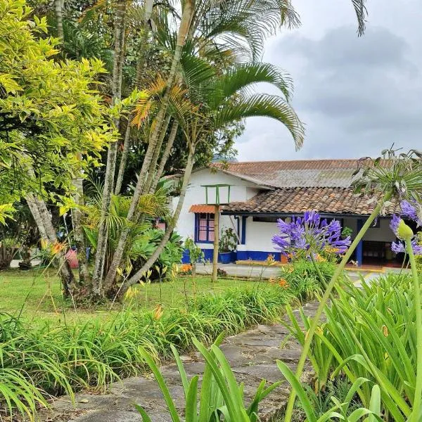 Hostal Campestre Sauzalito, hotel v destinaci Santa Rosa de Cabal
