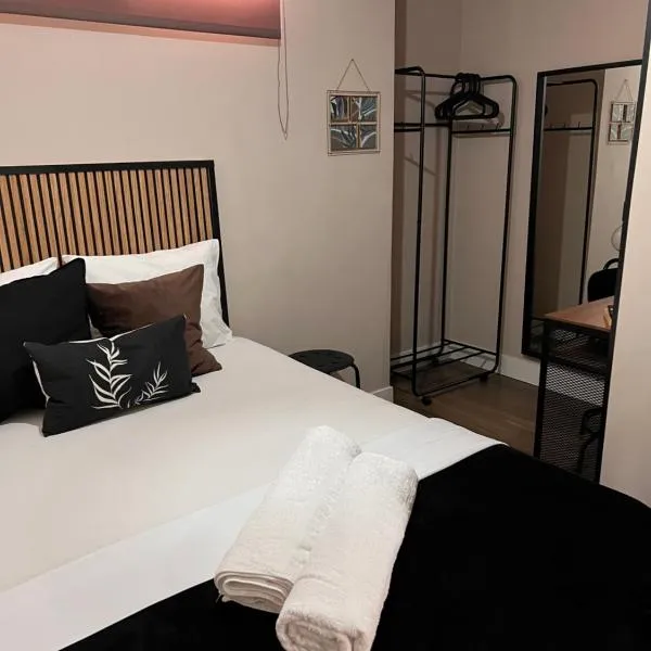 Room SestoA, hotel in Madrid