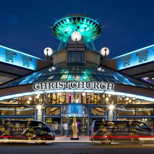 Comfortable 2-Bed Home Near Convention Centre, hotel v Christchurchu