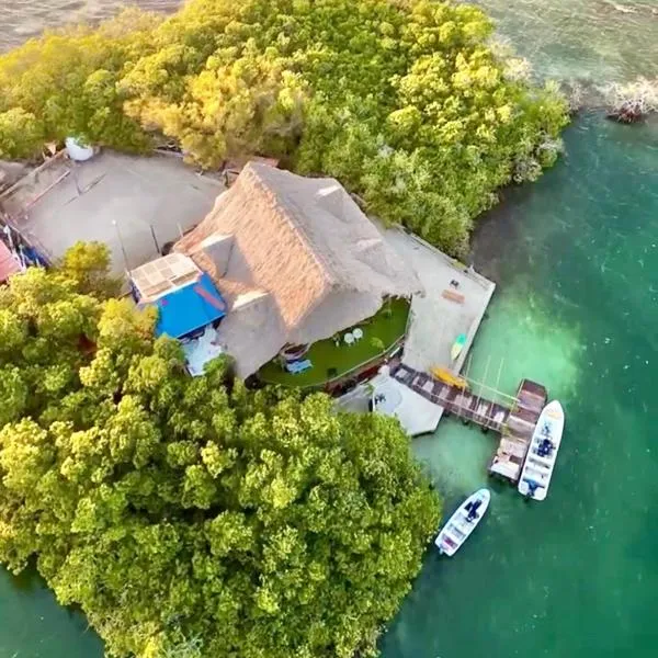 El Arca, hotel en Tintipan Island