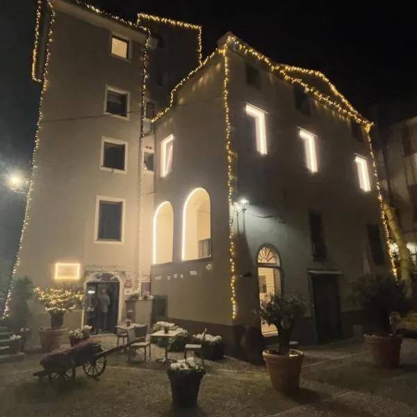 DANTES, hotel v destinaci Pieve di Teco
