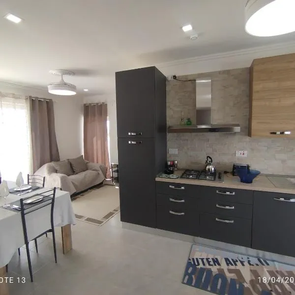 Joanna's Penthouse, hotel in Lija