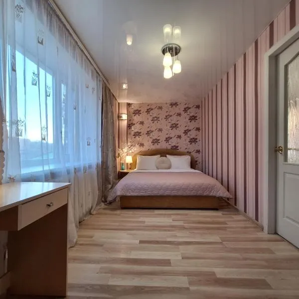 2 кімнатна квартира подобово в центрі Полтави Документи для відрядження, hotel a Poltava