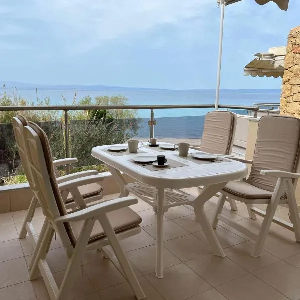 Beachfront Bliss Polychrono, hotel in Polykhrono