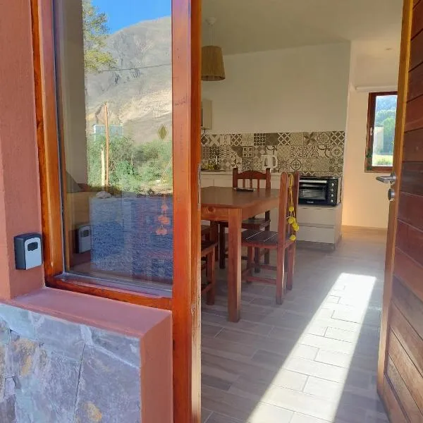El Alfarero de Maimará - Cortaderas, hotel in Maimará