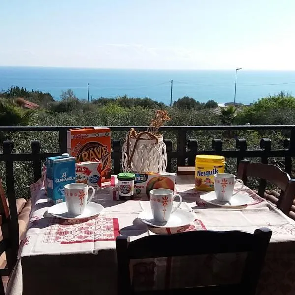 Marina Bellavista、マリーナ・ディ・カメロータのホテル