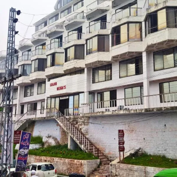 Grand Heights Hotel, hotel v destinaci Murree