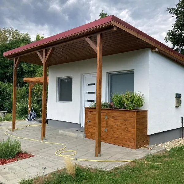 Rozi's Vacation Home in Budakalász, hotel in Budakalász