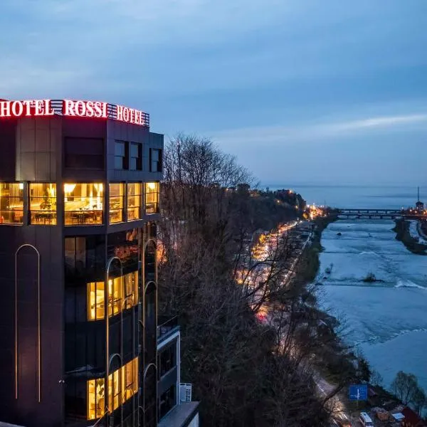 Rossi Luxury Hotel, hotel di Pazar