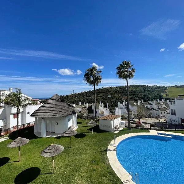 Feel The Vibe Alcaidesa, hotel in Alcaidesa