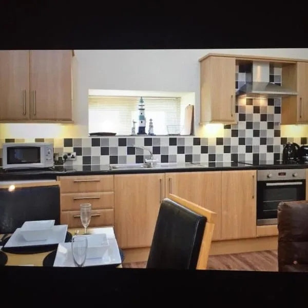 Coastal Bliss Charming Cottage near Borth beach, hotel di Borth