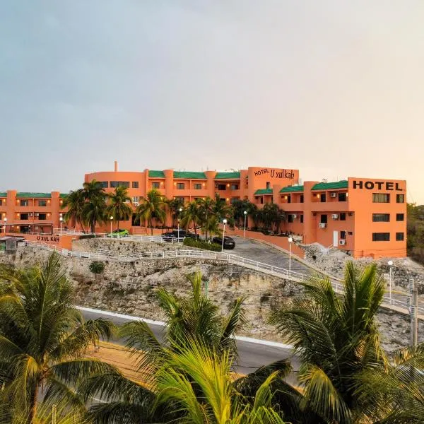 Hotel Uxulkah, hotel en Campeche