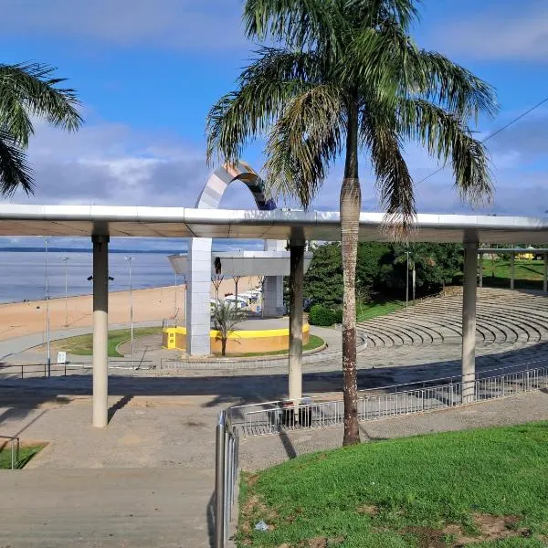 Casa Rosa Suítes 5 min de caminhada da PRAIA DA PONTA NGRA, hotel v destinaci Manaus