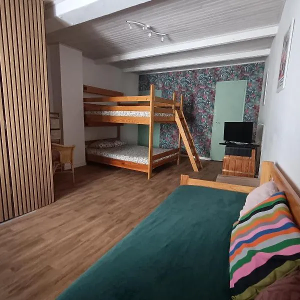 Chambre d'hôte Les Maisons de Gaïa, hotel em Tuchan