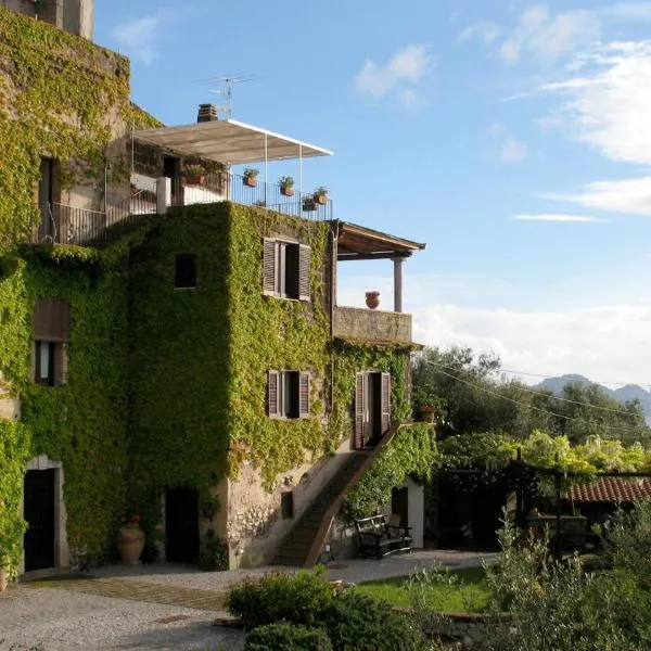 Torre Cangiani, hotel v destinaci Massa Lubrense