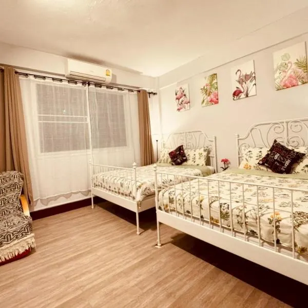 Baan Nampetch Hostel, hotel a Bangkok