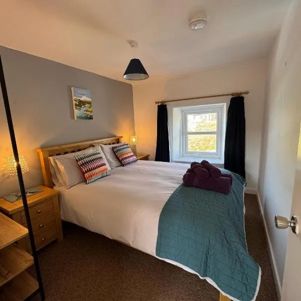Ocean View Studio - Newgale Beach Front Location, hotel in Newgale