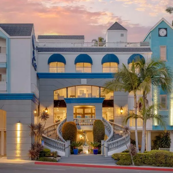 Best Western Plus Marina Shores Hotel, hotel v destinaci Dana Point