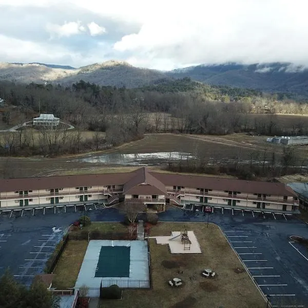 Mountain Valley Inn, hotel v destinaci Dillard