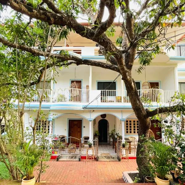 Aamra Ghar by evaddo, hotel v destinaci Mandrem