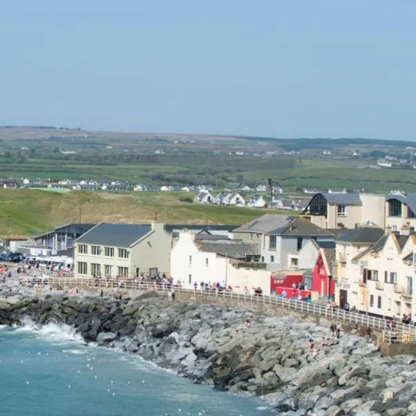 Elsie's Sea View Lodge Lahinch, hotel in Rineen