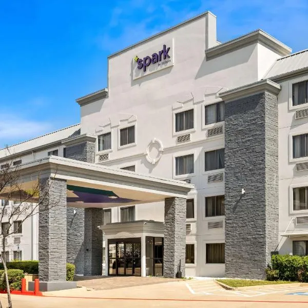 Spark By Hilton Grapevine DFW North, hotel v destinaci Grapevine